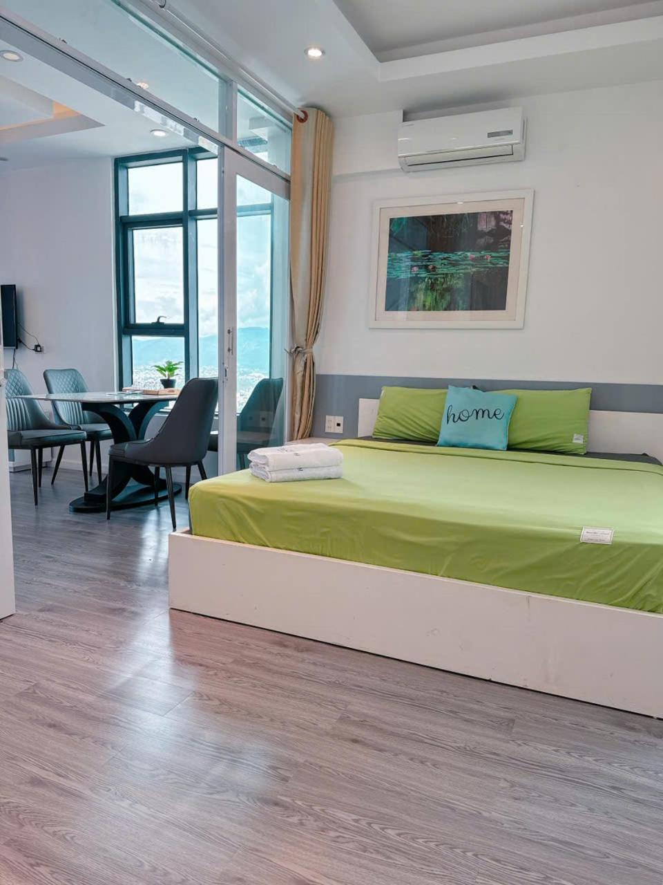 Gold Beach Nha Trang Apartment Luaran gambar